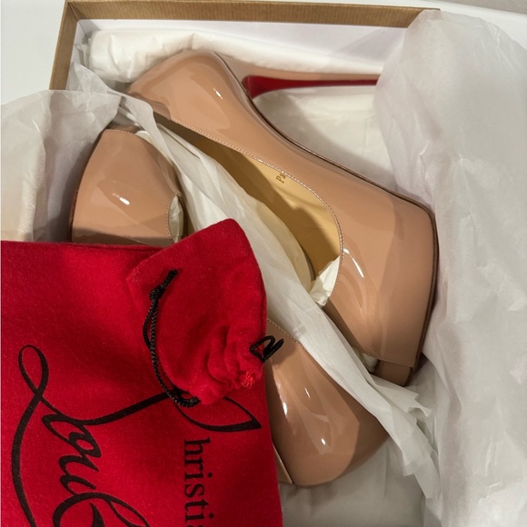 Very Prive 120 Patent Nude size 38.5 - Picture 5 of 10